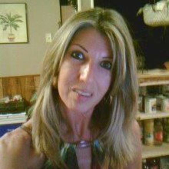 Meet your Posher, Terri - Picture 1 of 1